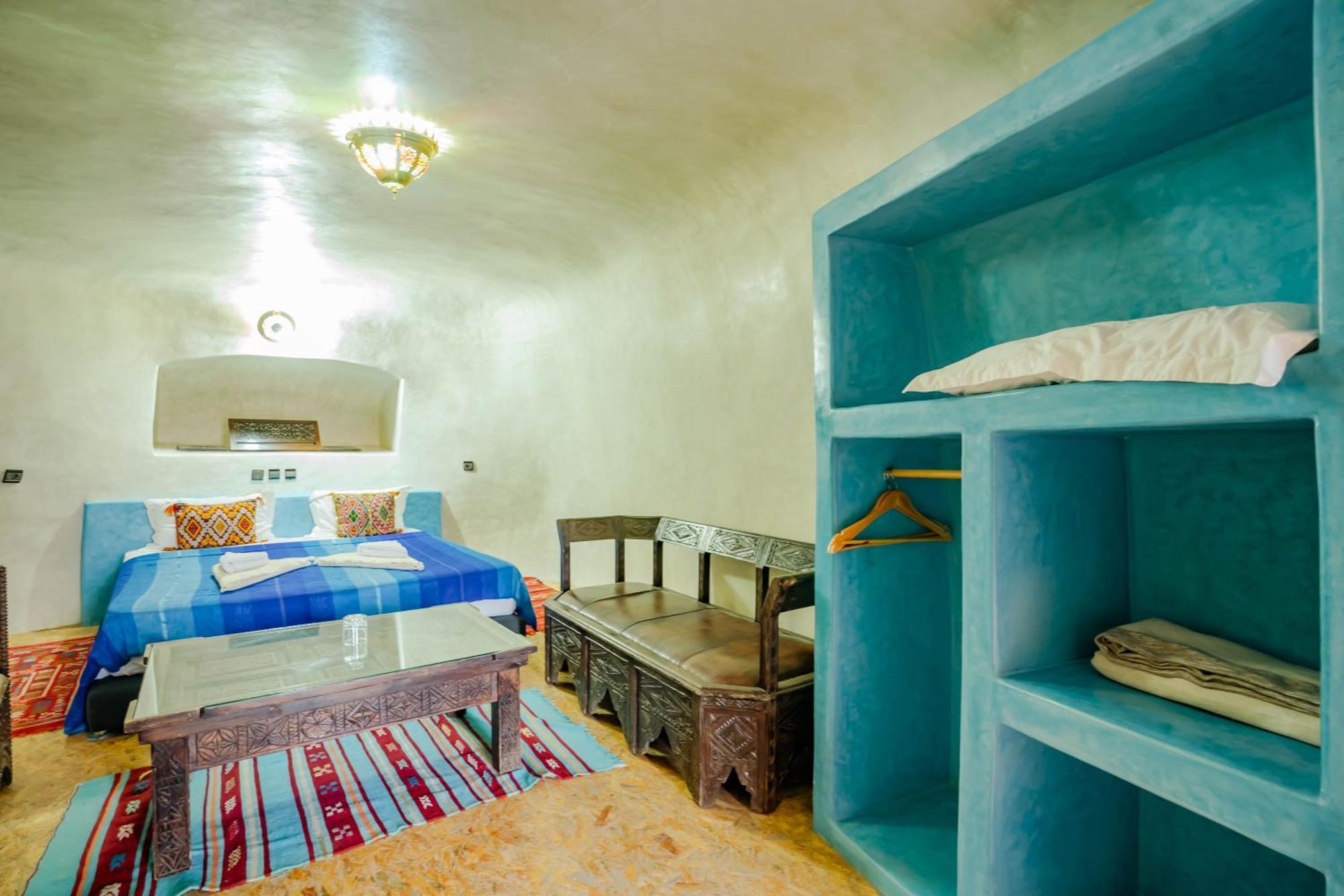 Kasbah Tizzarouine Bed and Breakfast Boumalne Exteriör bild
