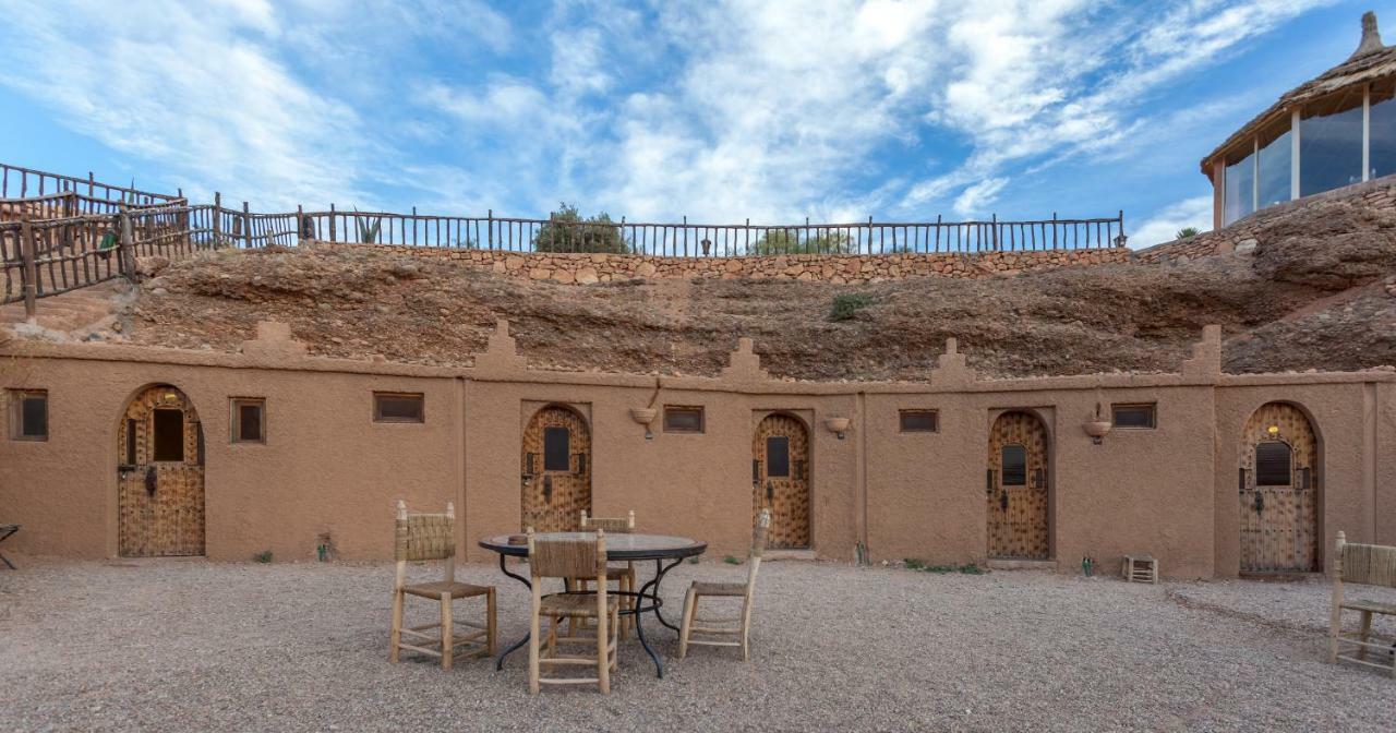 Kasbah Tizzarouine Bed and Breakfast Boumalne Exteriör bild