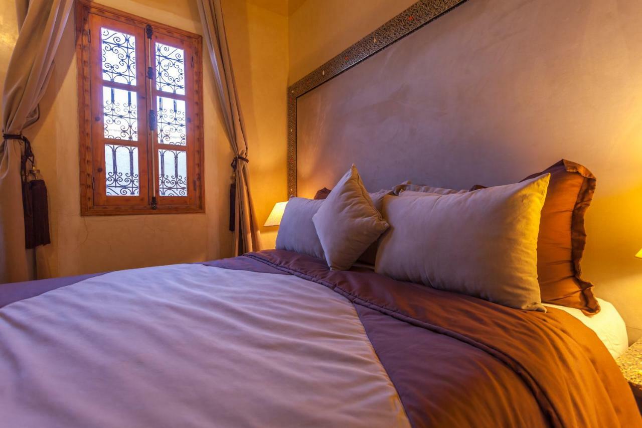 Kasbah Tizzarouine Bed and Breakfast Boumalne Exteriör bild