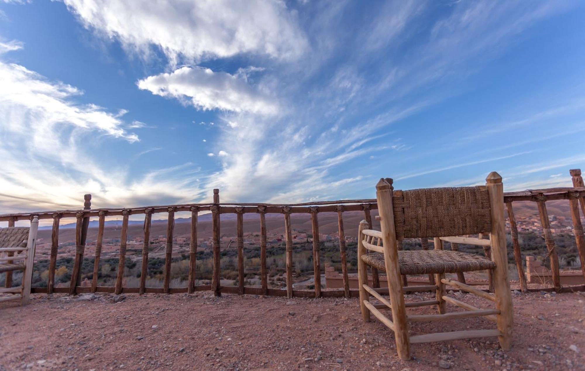 Kasbah Tizzarouine Bed and Breakfast Boumalne Exteriör bild