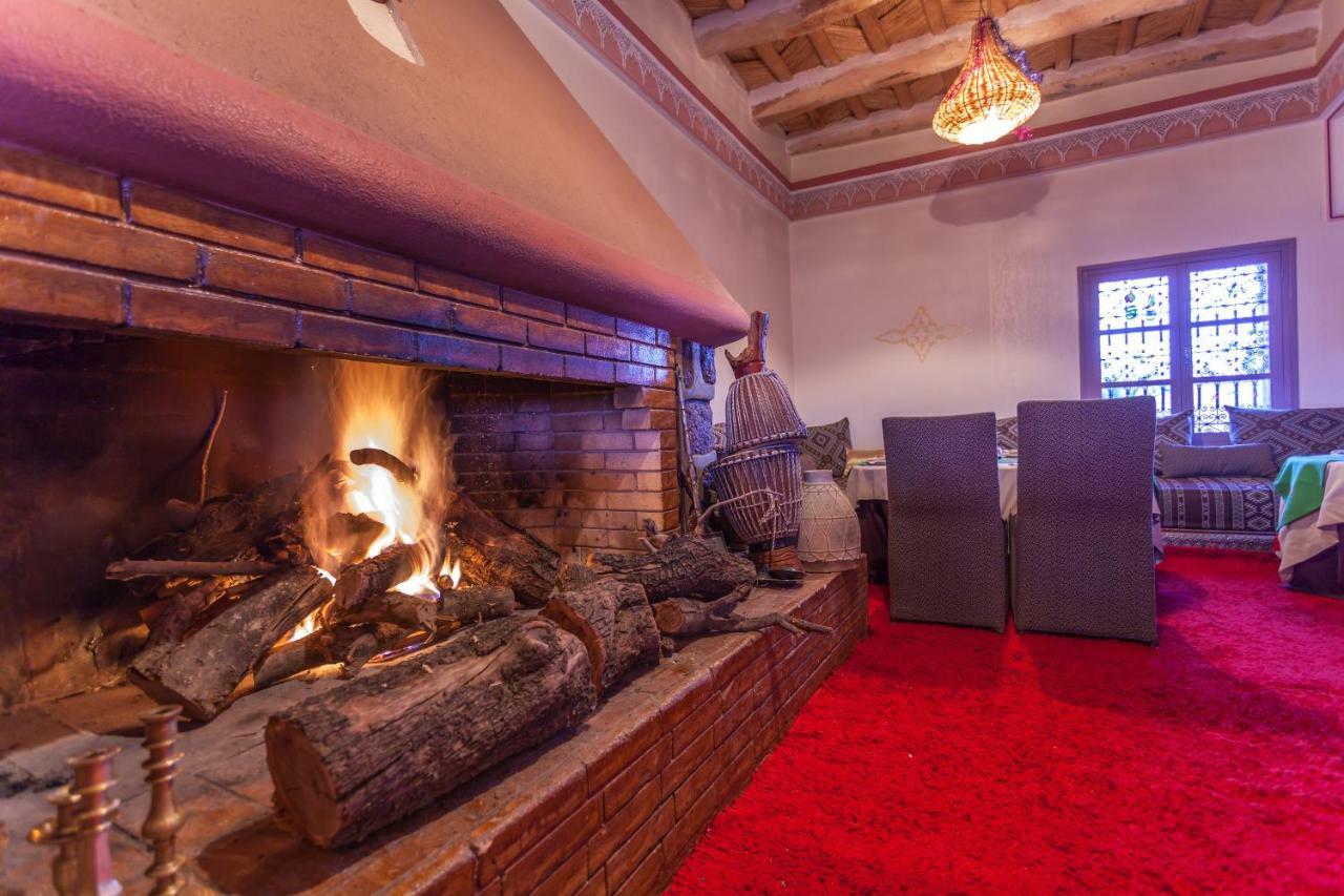Kasbah Tizzarouine Bed and Breakfast Boumalne Exteriör bild