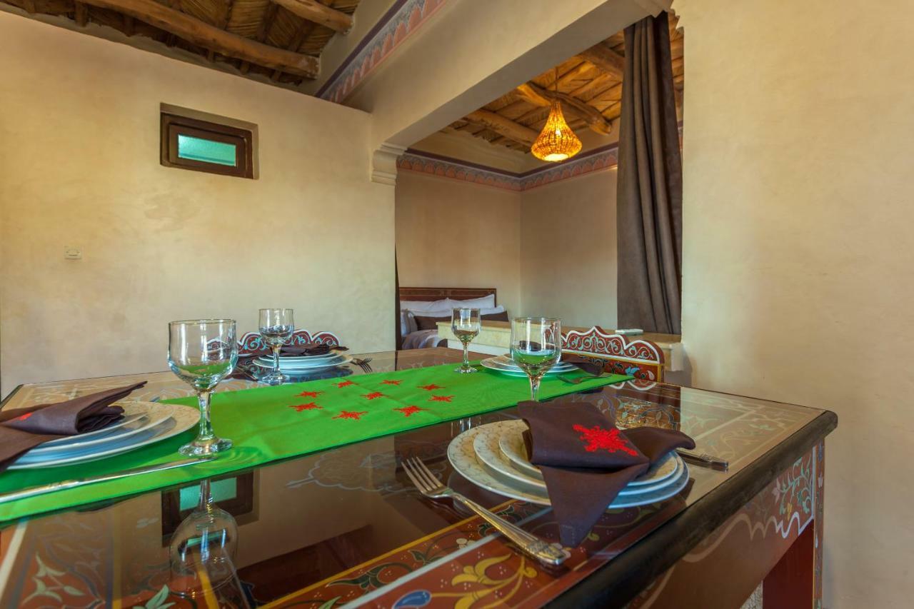 Kasbah Tizzarouine Bed and Breakfast Boumalne Exteriör bild